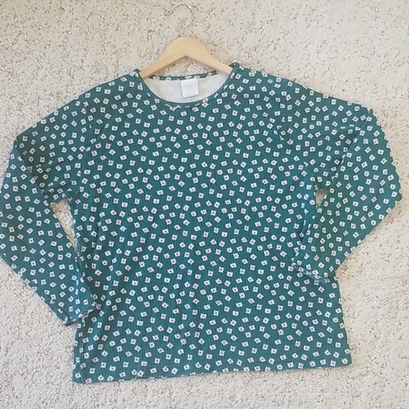 Flowery Green Blouse - Picture 5 of 6